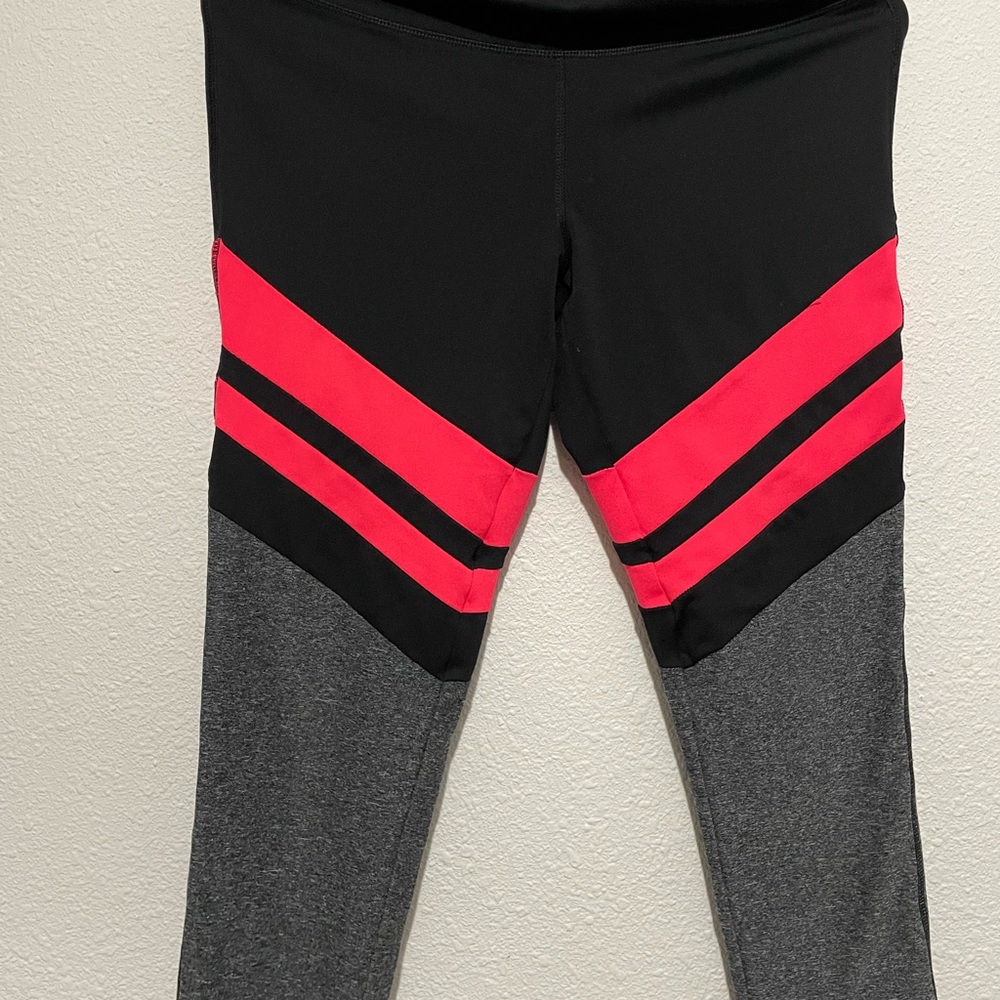 90 DEGREE BY REFLEX Black and Gray Leggings with Red Stripes